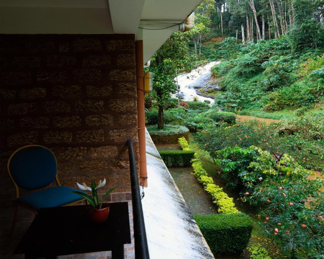 Falling Waters Munnar Extérieur photo
