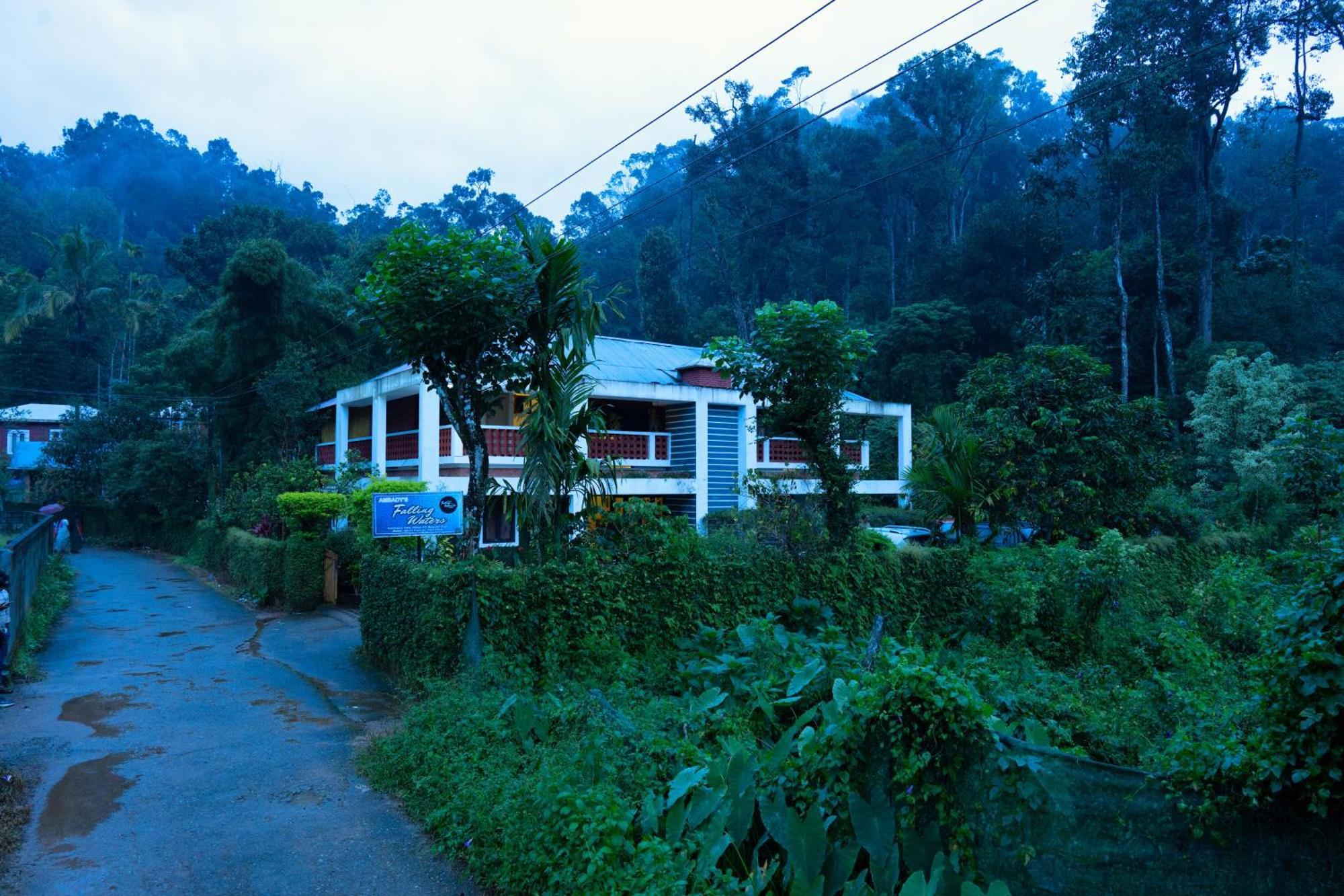 Falling Waters Munnar Extérieur photo